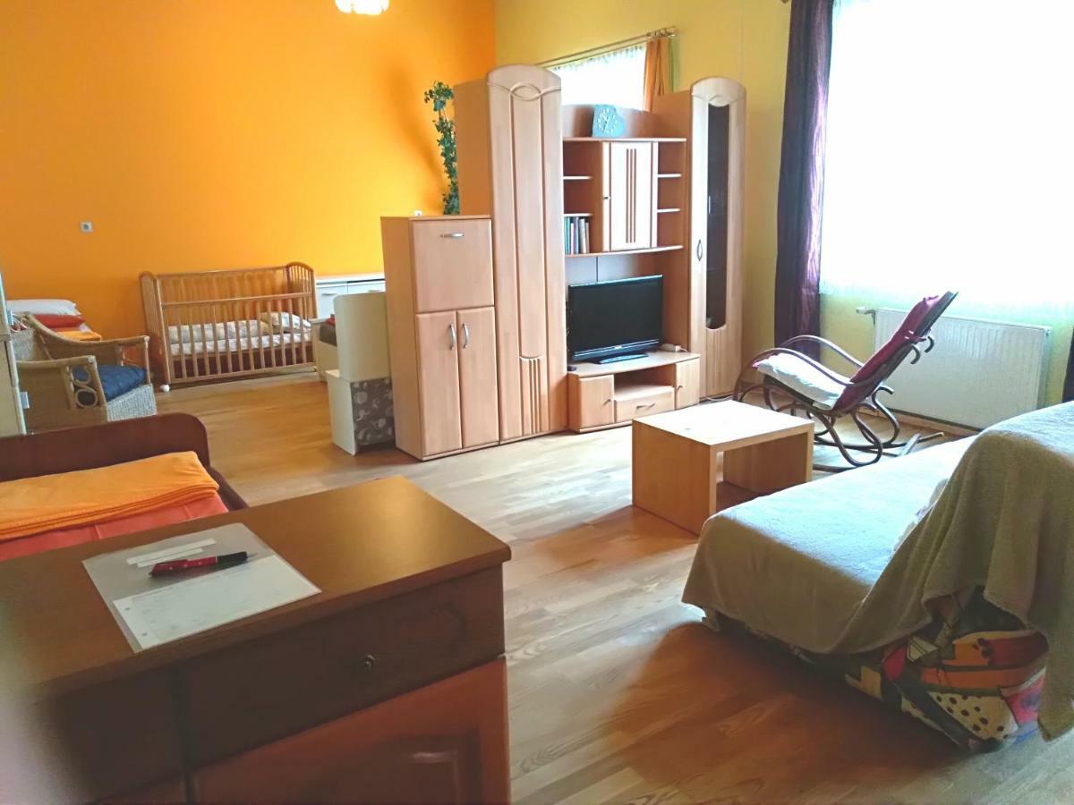 Loftwohnung Mitten Im Rotweinland Raiding Bagian luar foto